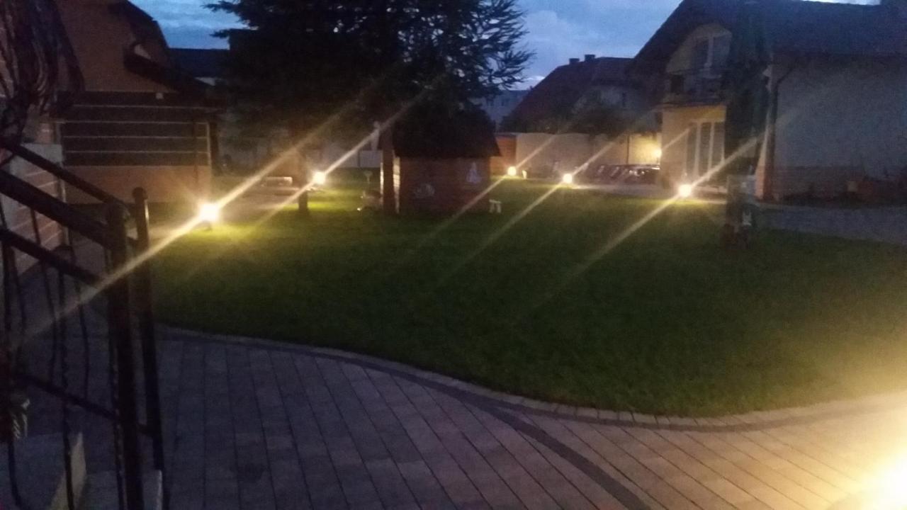 Villa Nobis Leba Bagian luar foto